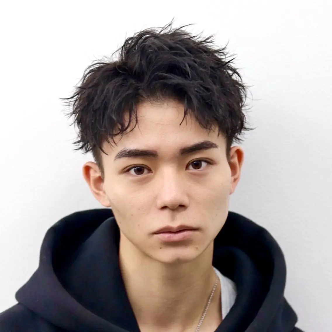 ミニモ限定⁉️🔥特別価格✨カット➕眉カット🔥➕ヘアセット⚡️(シャンプー込み)メンズミニモ学割の写真