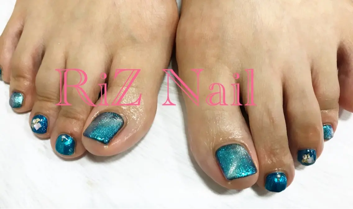 ネイル フットネイル マグネットネイル マグネットワンカラー ワンカラーネイル RiZ nail salonのネイルデザイン
