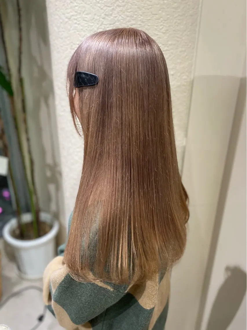 カラー ヘアカラー ハイトーン✨艶髪💘 💘 AYANO💘のヘアスタイル