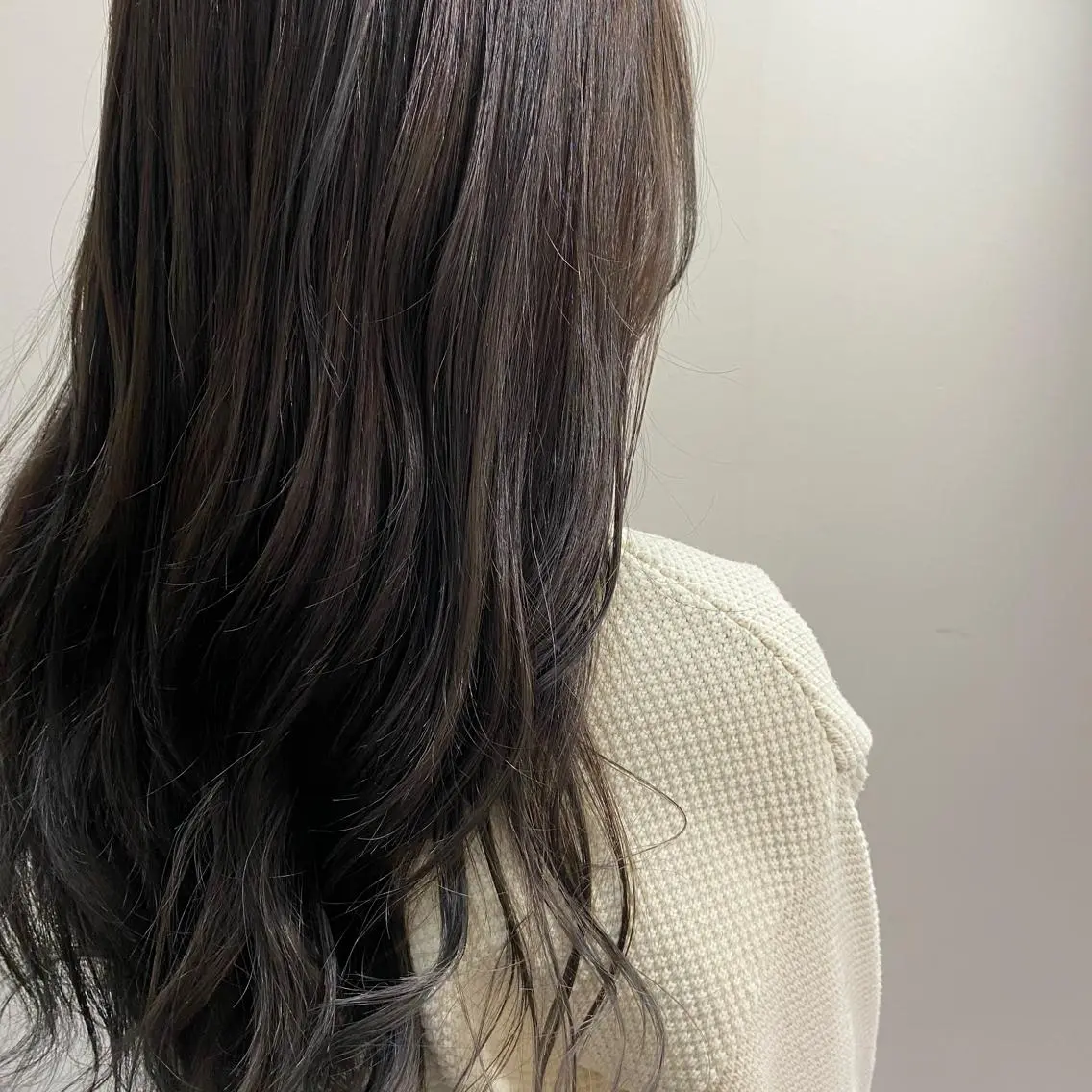 ロング カラー 清村 和音のヘアスタイル