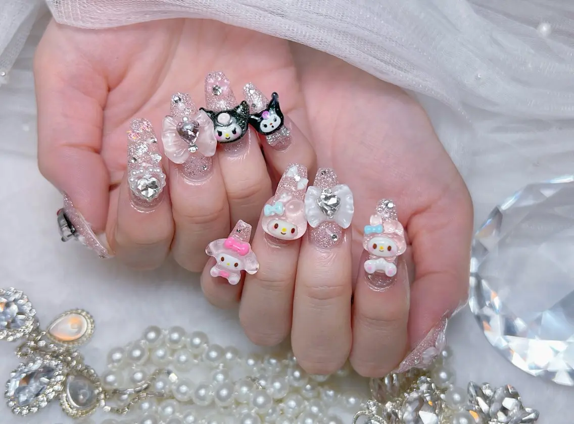 ネイル アートネイル オーロラネイル チークネイル 長さ出し フットネイル Miya _nailのネイルデザイン