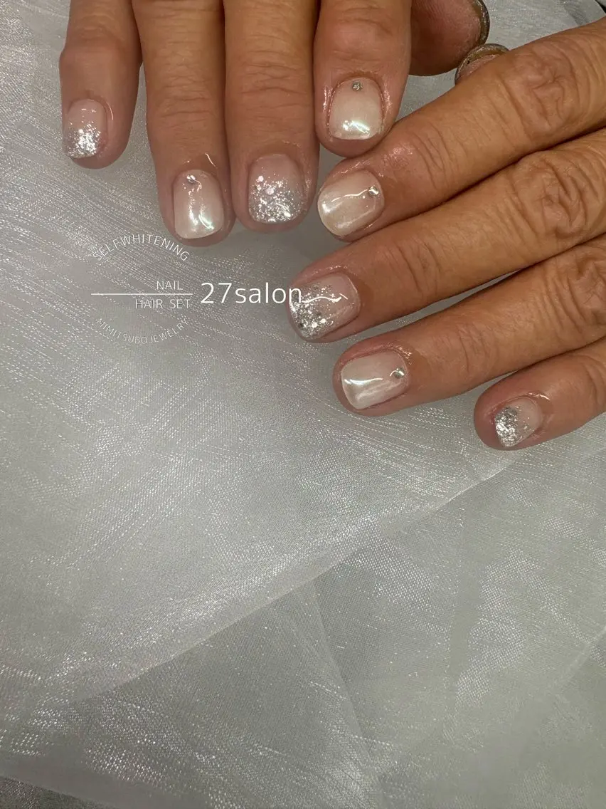 ネイル ミラーネイル ホワイト ハンドネイル 27salon yuinaのネイルデザイン