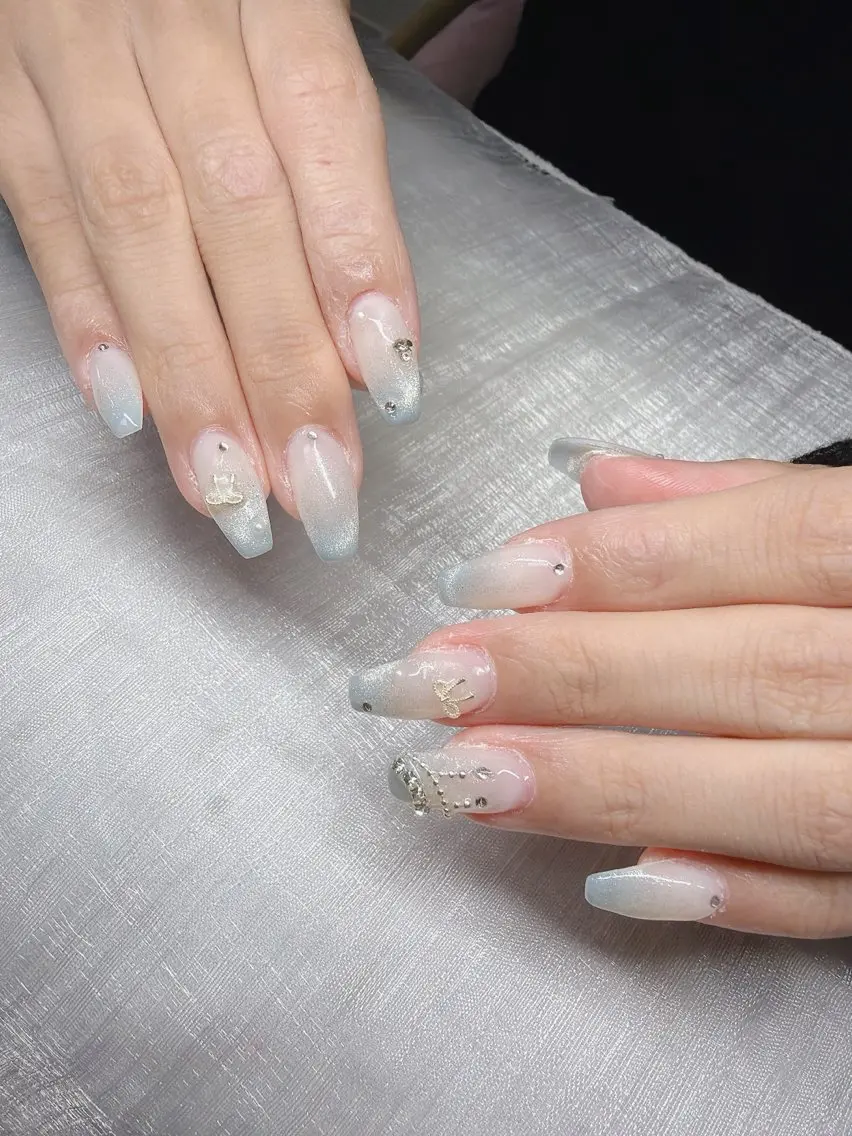 ネイル ハンドネイル Lee Nailsのネイルデザイン