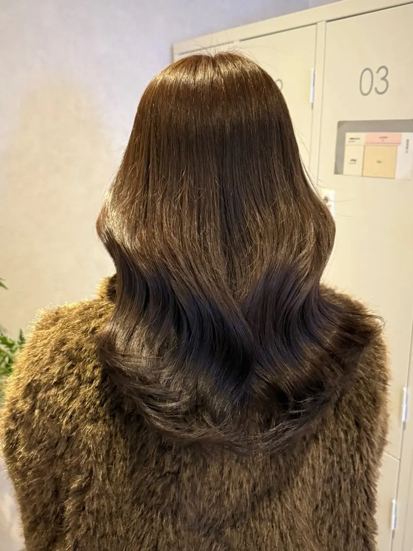 セミロング カット ヘアカラー トリートメント 名竹聖治/透明感 カラー/縮毛矯正のヘアスタイル