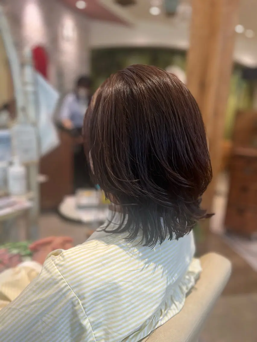ミディアム レイヤーカット カット ヘアカラー トリートメント 🧡艶髪・ゆるふわ style💛ミユのヘアスタイル