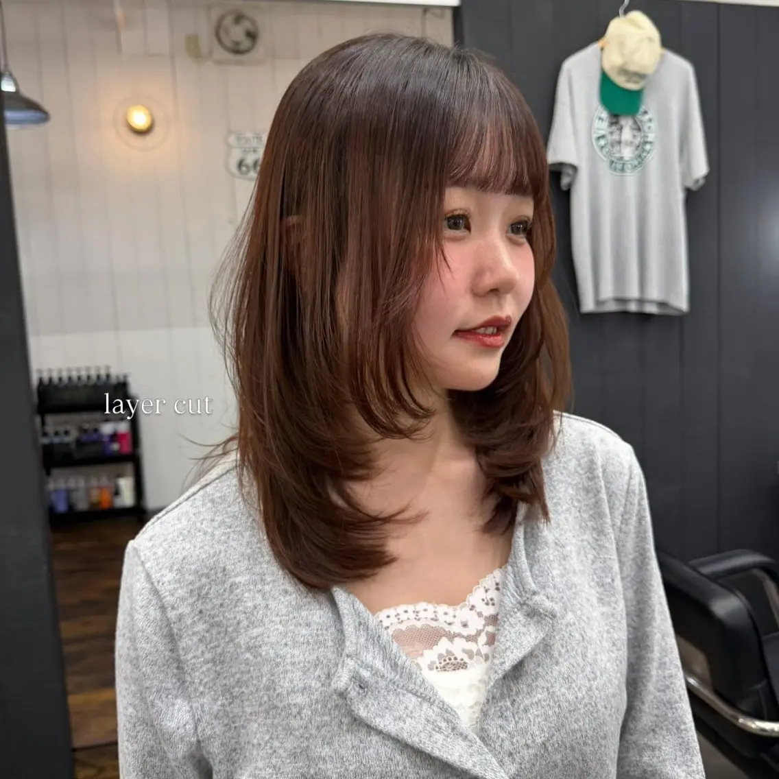 ミディアム ミディアムレイヤー レイヤーカット カット ヘアカラー VENICE MIKIのヘアスタイル