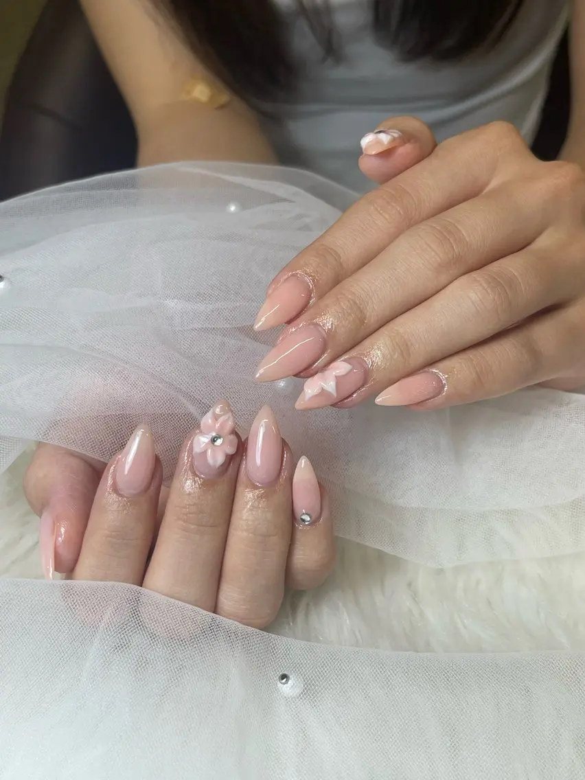ネイル ハンドネイル NiJi Nailsのネイルデザイン