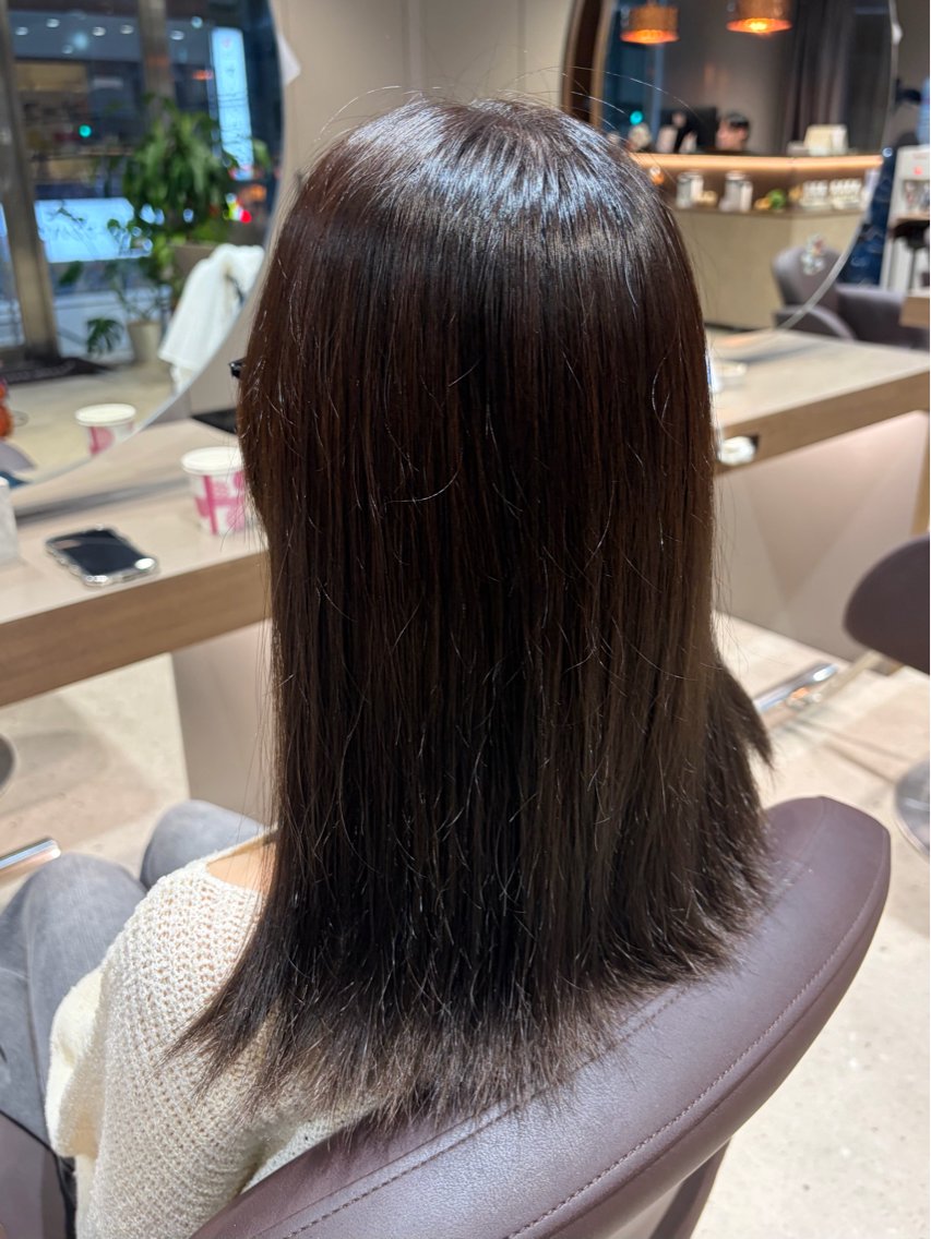 ミディアム ヘアカラー ヘッドスパ 🌟石川 梨奈🌟／艶髪のヘアスタイル