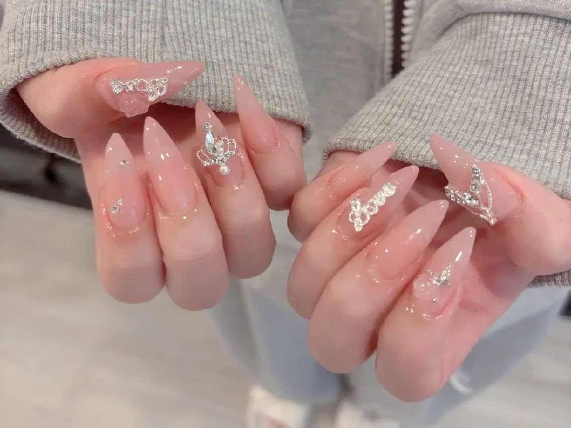 ネイル ネイルサロン Easenのネイルデザイン