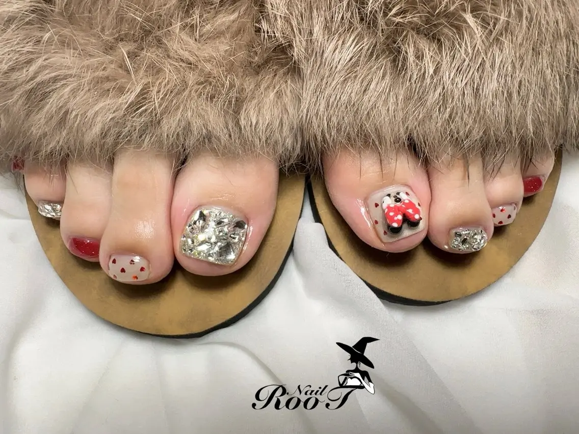ネイル フットネイル RooT Nailのネイルデザイン