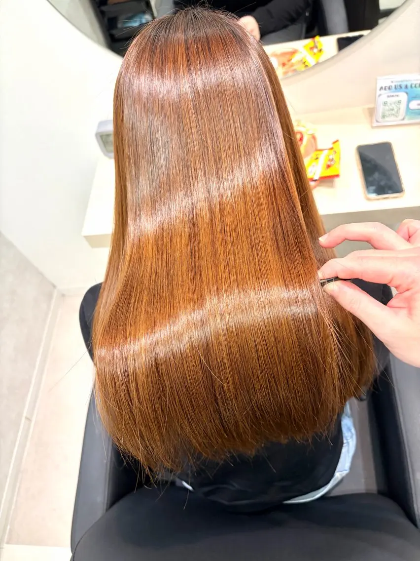 ロング カット 縮毛矯正 トリートメント ウサミ/髪質改善 酸性ストレート🌈のヘアスタイル