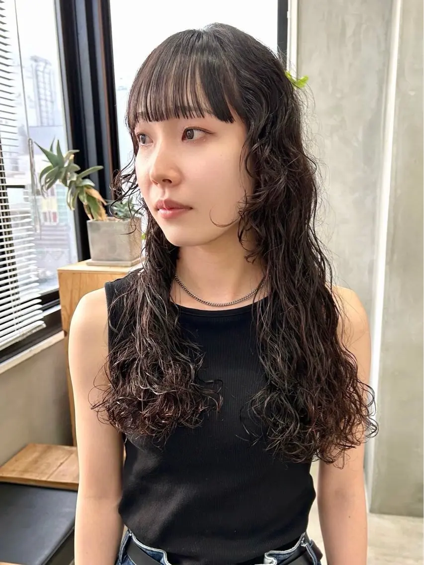 ロング パーマ ロング スパイラルパーマ カット パーマ トリートメント tetohair 森田浩平のヘアスタイル
