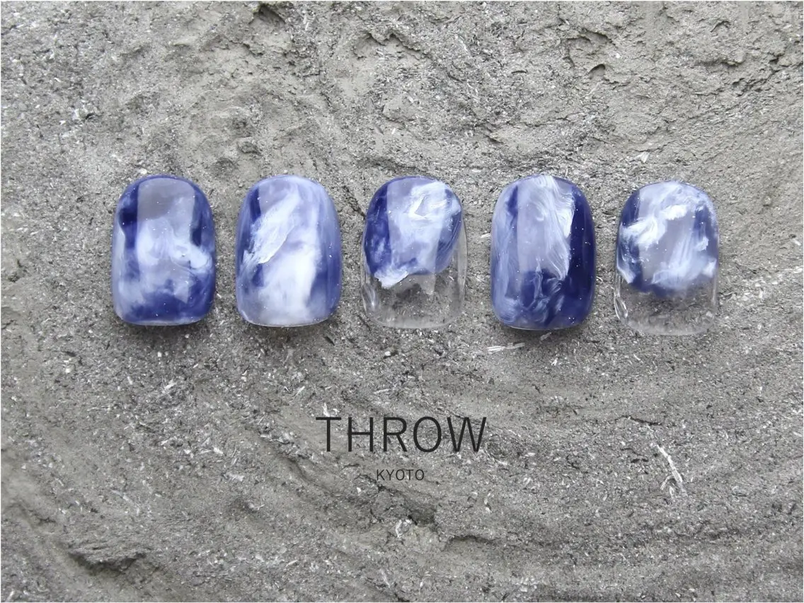 ネイル -THROW- MIOのネイルデザイン