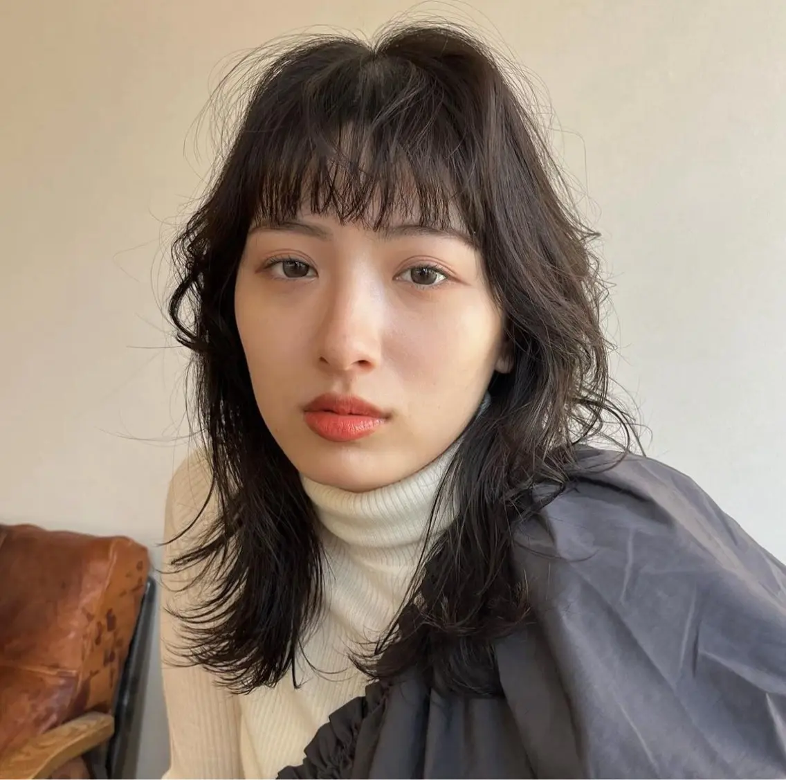 ミディアム まほ/レイヤーカット 🍒🤍透明感カラーのヘアスタイル