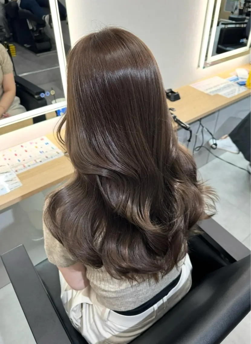 【営業後モデル】透明感ケアカラー✨の写真