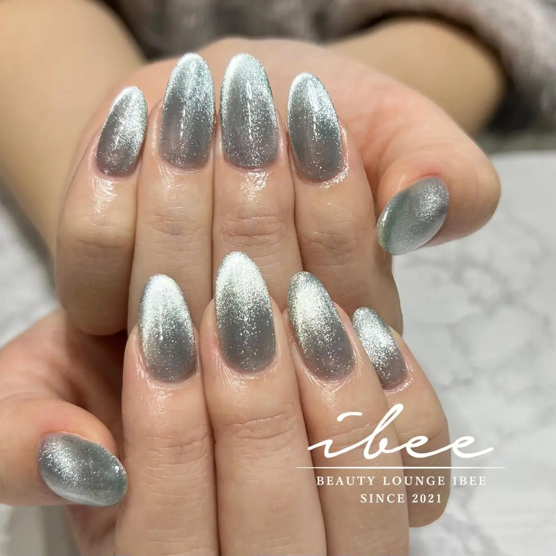 ネイル マグネットネイル ハンドネイル ibee nail 🤍yumiのネイルデザイン