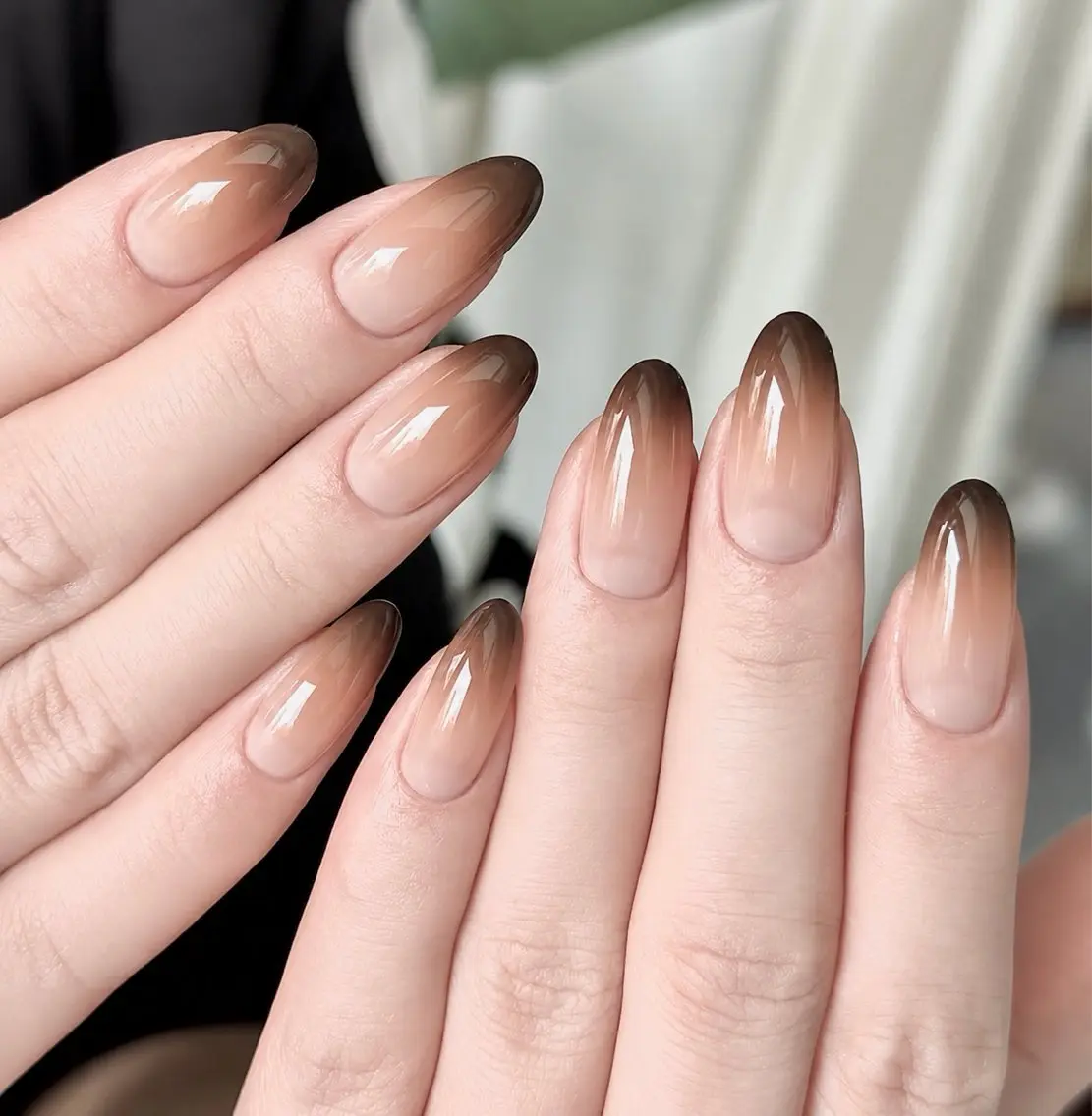 ネイル フットネイル フレンチネイル グラデーション 氷ネイル・うるうるネイル 韓国ネイル ハンドネイル Lynn_ Nailのネイルデザイン
