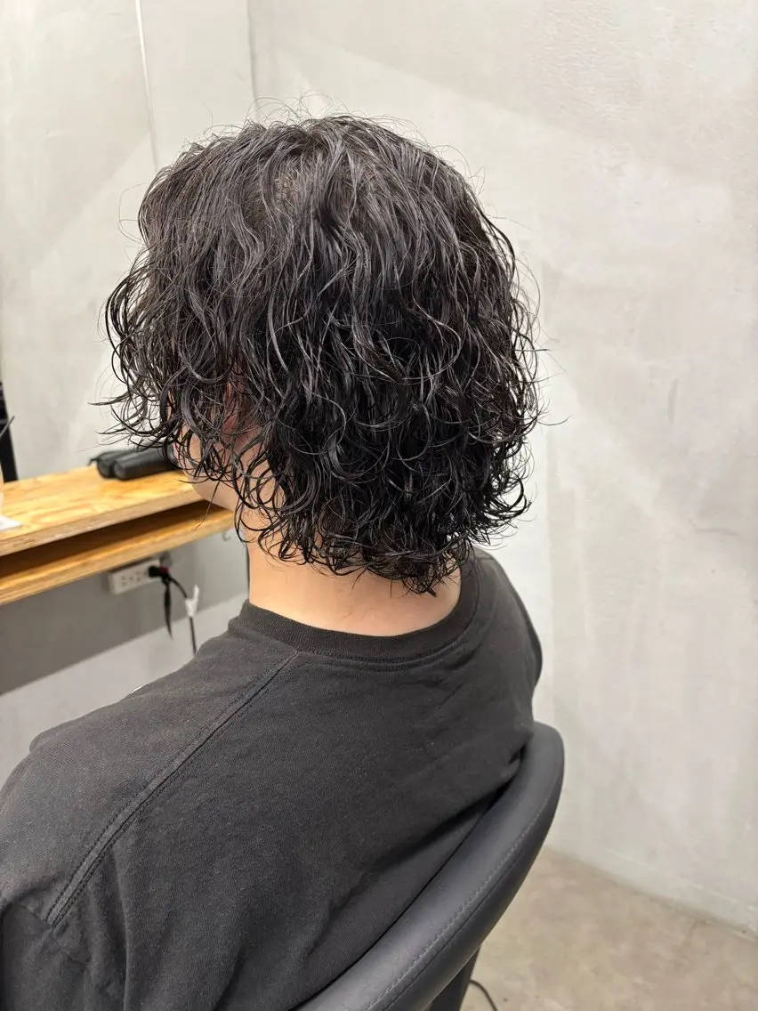 ミディアム パーマ メンズ カット パーマ トリートメント メンズ支持率NO.1 マサキのヘアスタイル