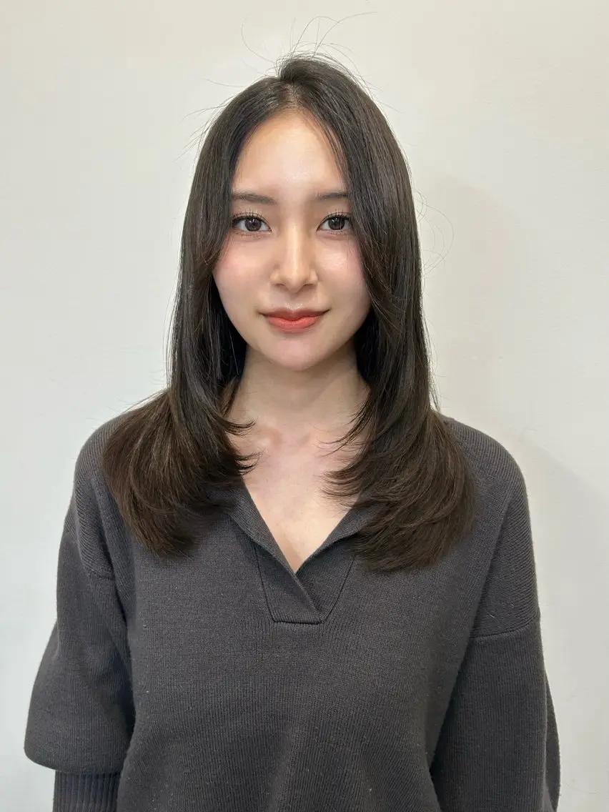ミディアム カラー ボブ 顔まわりレイヤー 韓国風ヘア レイヤーカット 似合わせカット カット ヘアカラー トリートメント 韓国ヘア/レイヤー Lily Wongのヘアスタイル