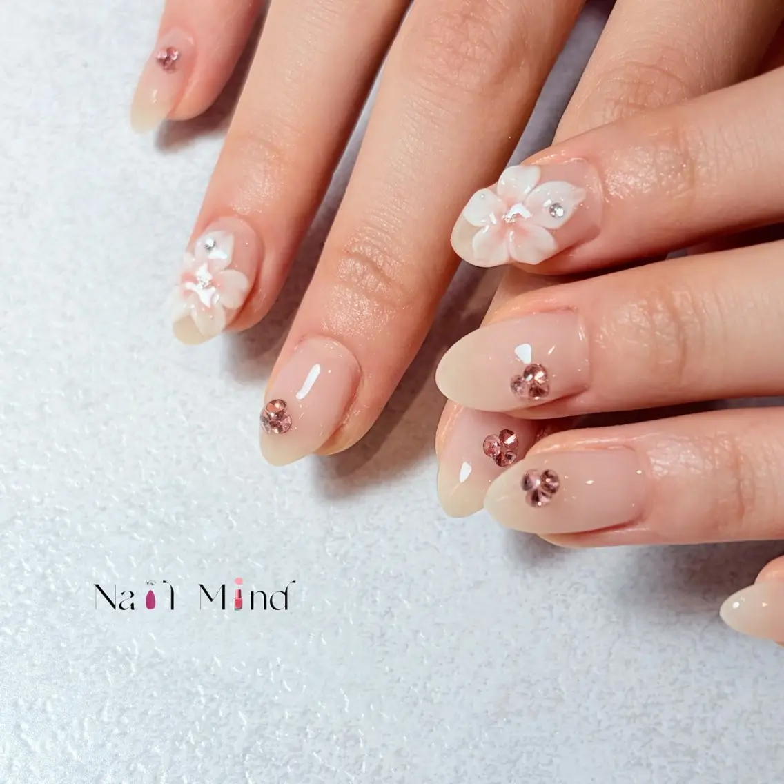 ネイル ハンドネイル NailMind イズミのネイルデザイン