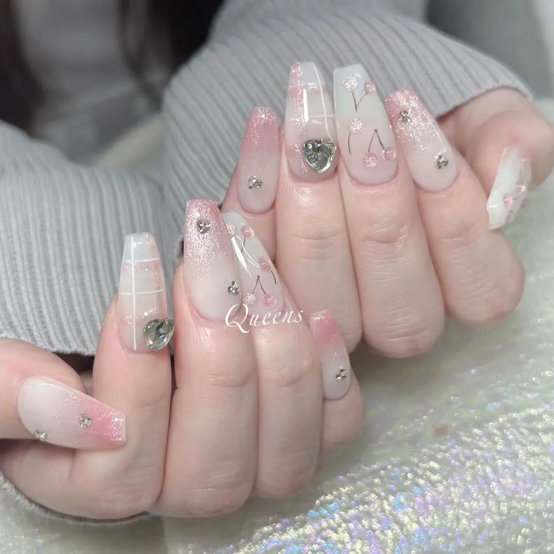 ネイル ハンドネイル Queen's ゆなのネイルデザイン