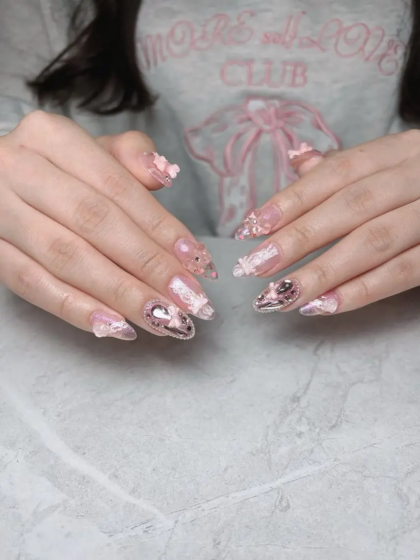 ネイル フレンチネイル ジェルネイル 韓国ネイル マグネットネイル ニュアンスネイル HAPPI NAIL 大国町のネイルデザイン