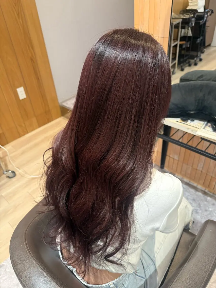 ロング カット ヘアカラー トリートメント 佐藤 凜華のヘアスタイル