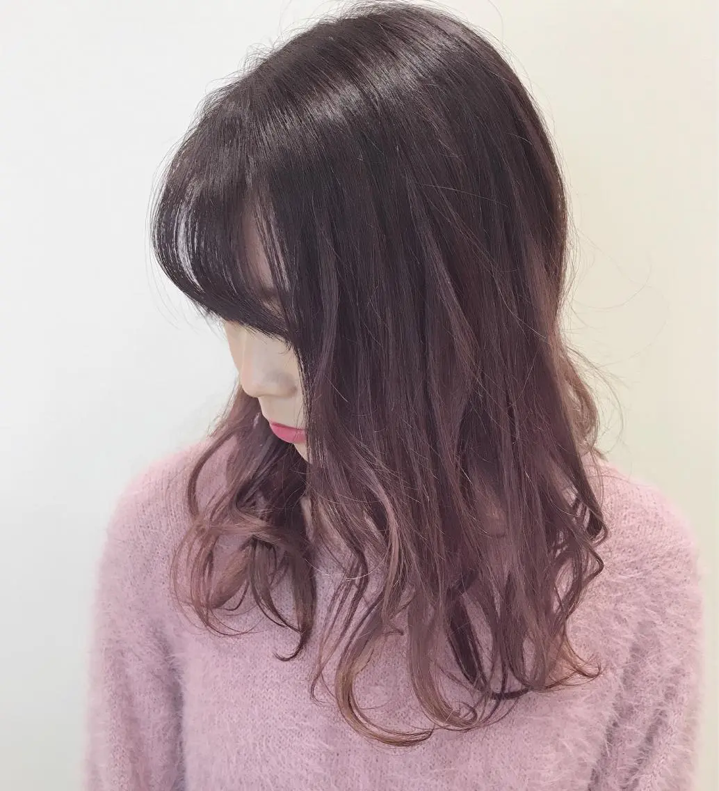 セミロング カラー グラデーションカラー ピンクカラー カット ヘアカラー インナーエクステ渋谷 🦋KAJIのヘアスタイル