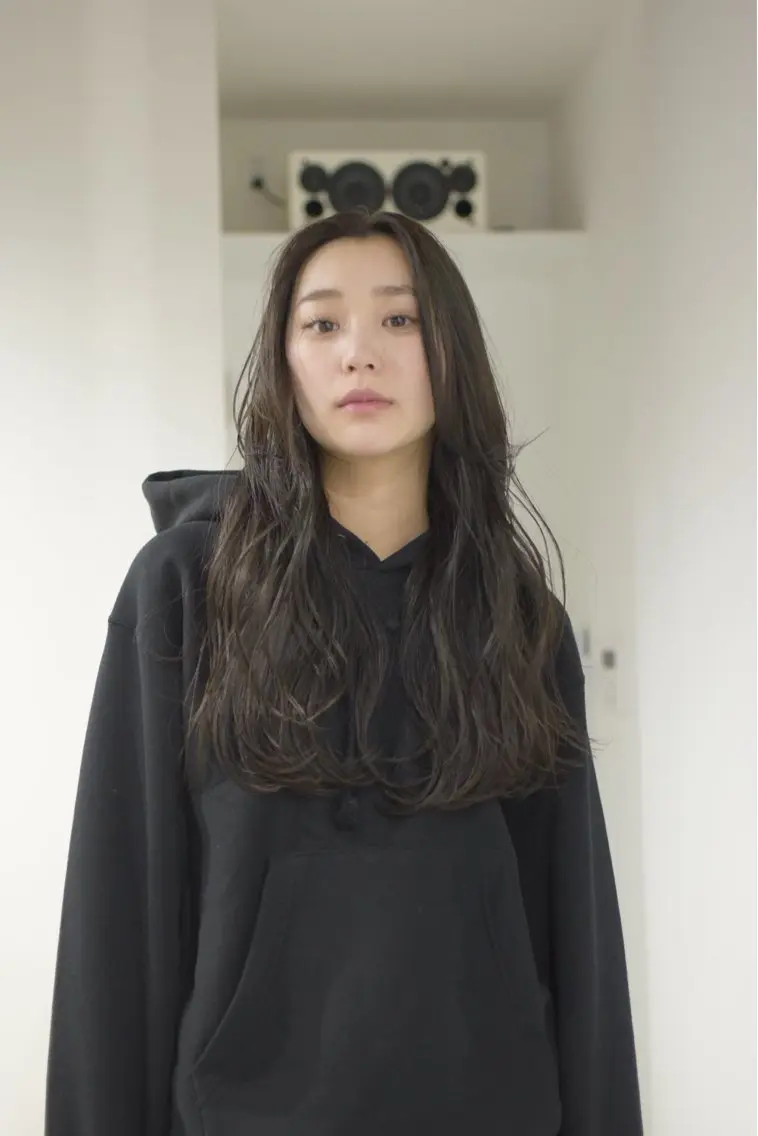ロング Shiro RENのヘアスタイル