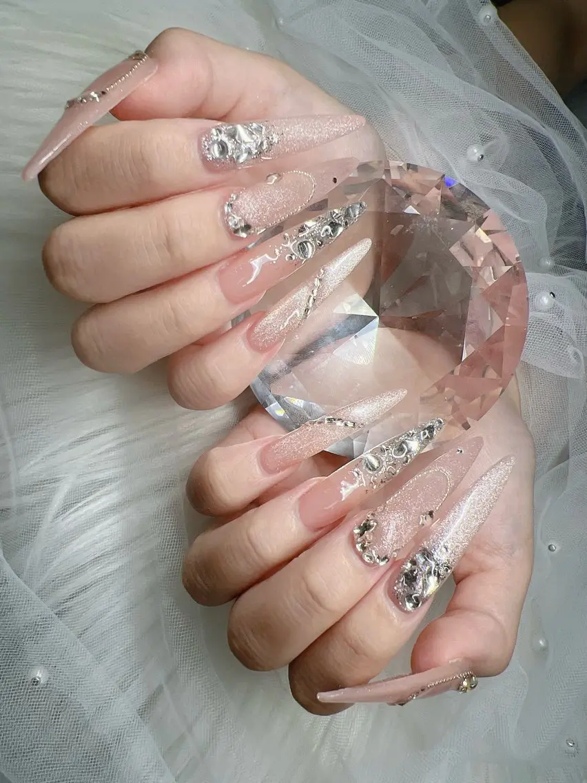 ネイル ハンドネイル Lee Nails チップ長さだし専門店のネイルデザイン