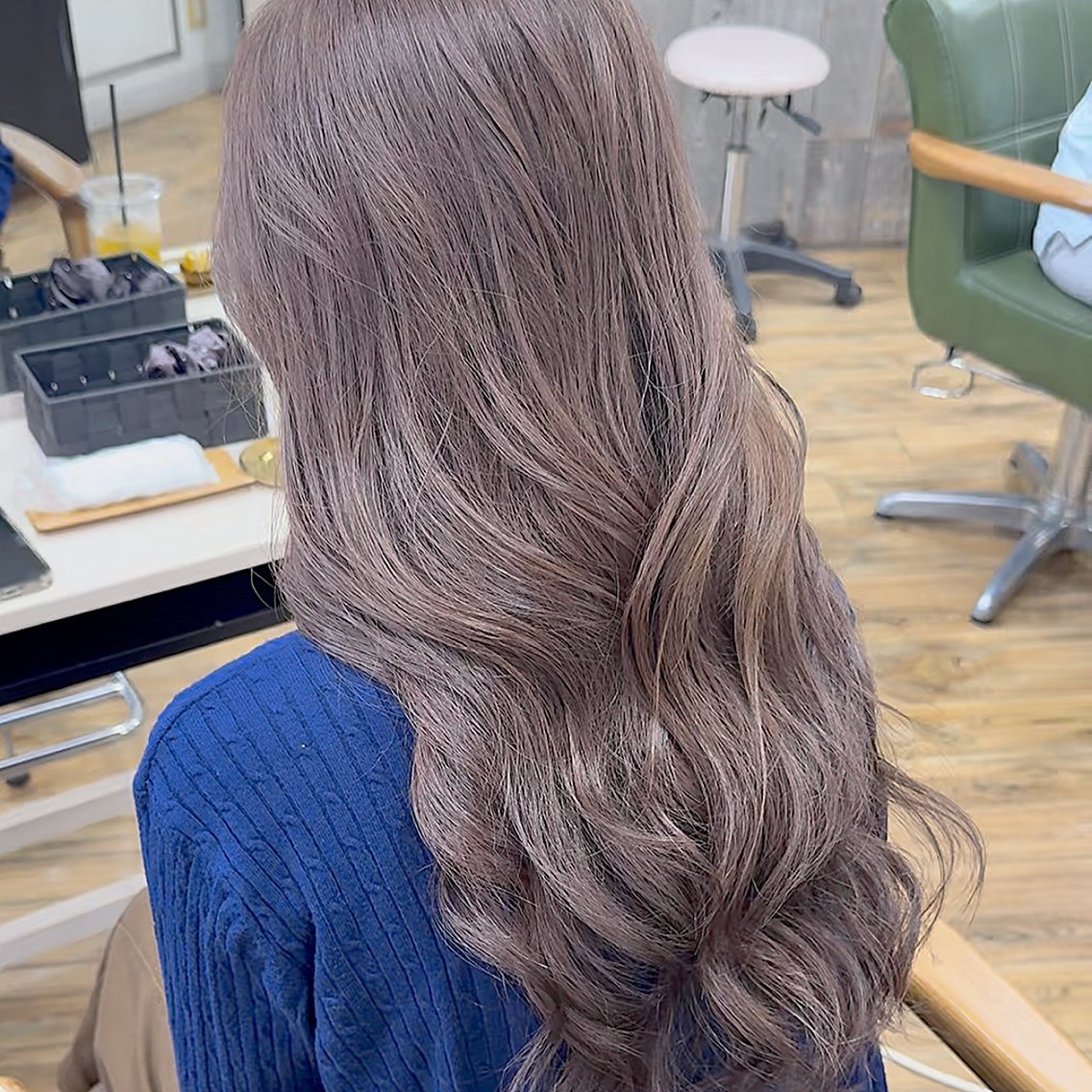 ロング カラー ヘアカラー 🧡K+plus🧡 ことね🧡のヘアスタイル