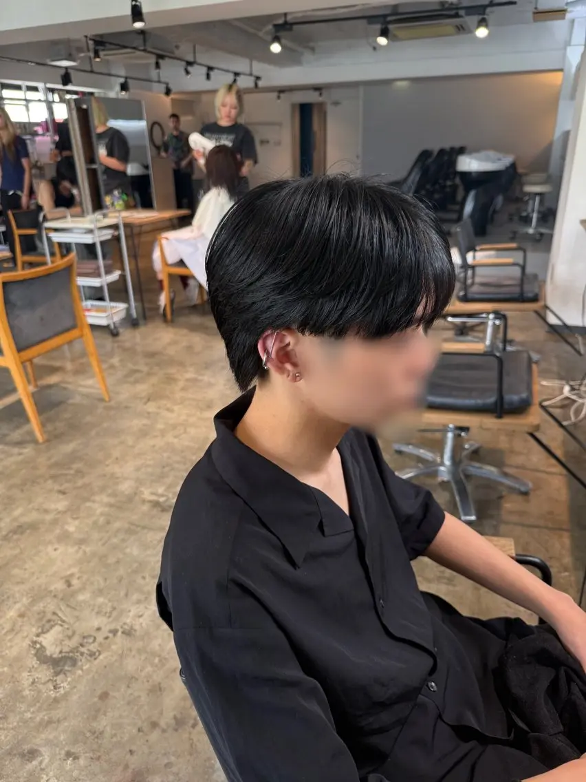 ショート メンズ カット トリートメント 🫧ブリーチカラー/ 透明感/みきのヘアスタイル