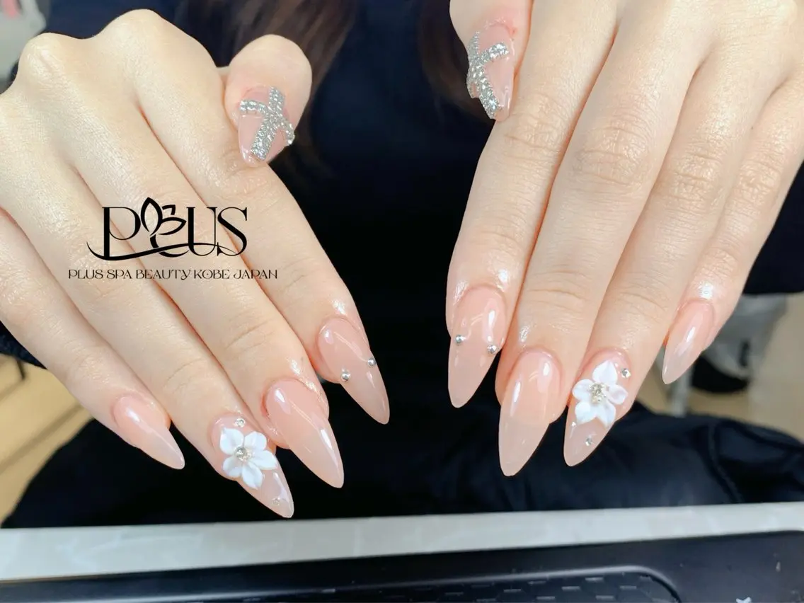 【HAND】自爪ジェルチップ◆6本アート・パーツ付け放題　¥7600の写真