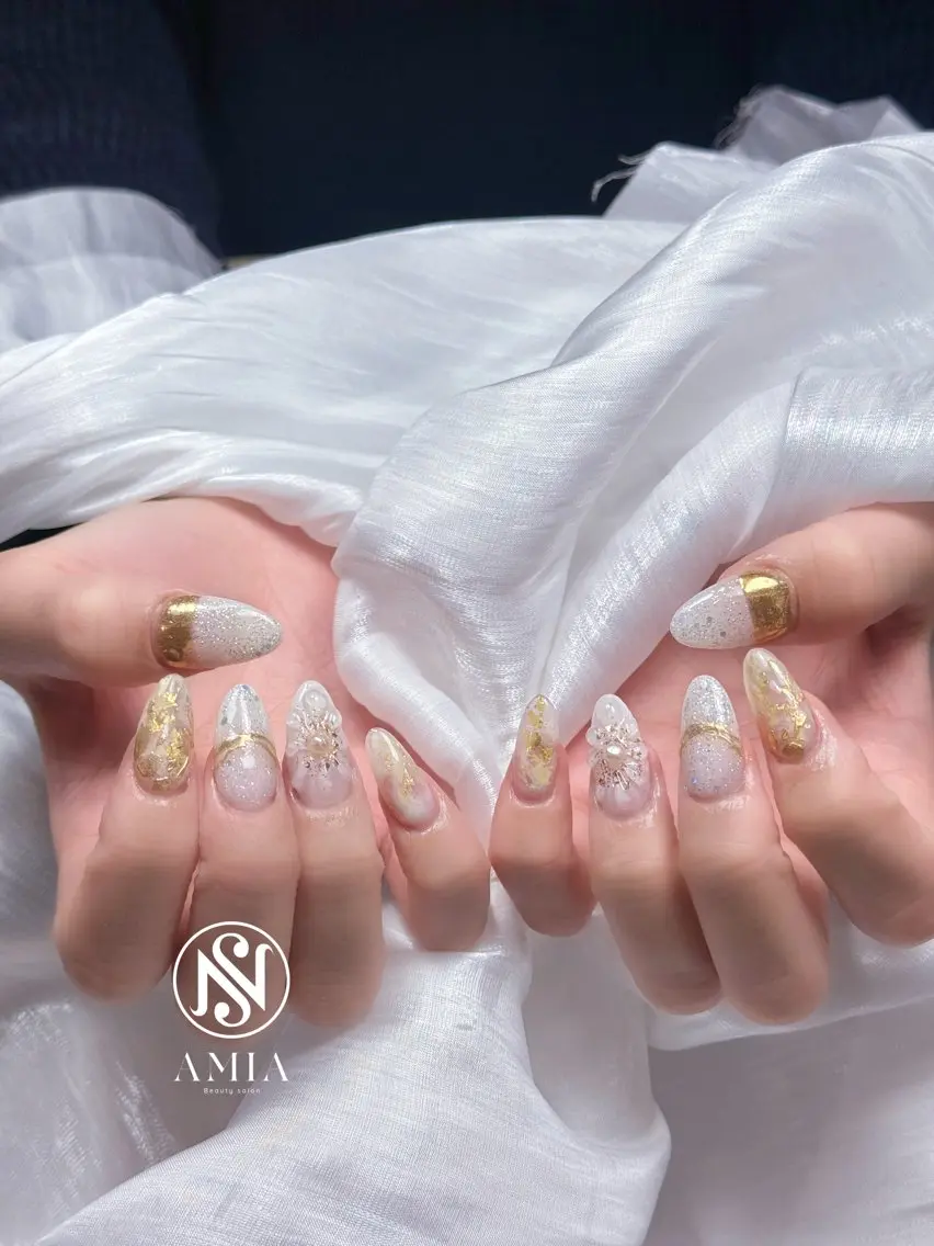 セミロング ハンドネイル 🌟AMIA BEAUTY🌟のネイルデザイン