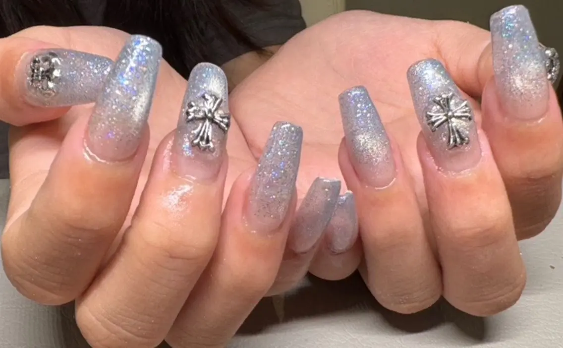 ネイル 長さ出し 持ち込み ハンドネイル Chaleur fleurのネイルデザイン