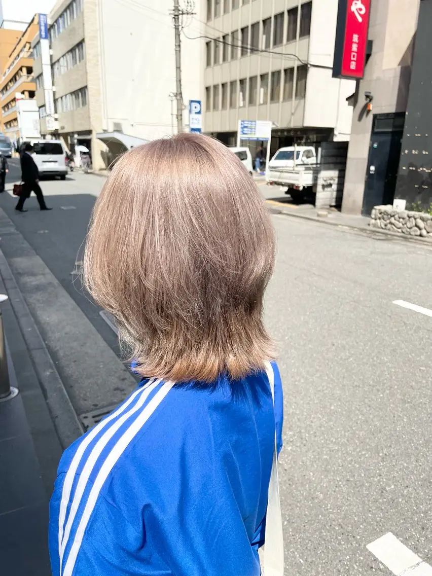 ショート カラー ヘアカラー カラーブリーチ特化 石原勇希のヘアスタイル