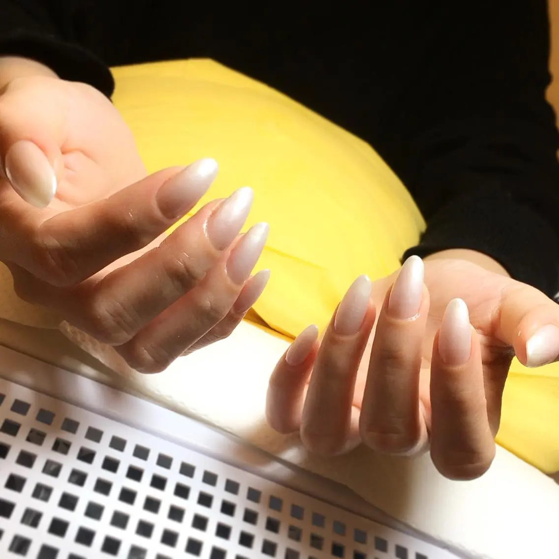 ネイル グラデーション ハンドネイル Nail salon viewt55☺︎のネイルデザイン