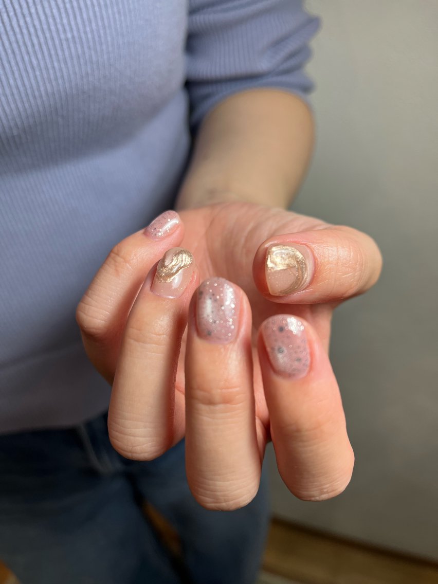 ネイル Chiaki 🌿のネイルデザイン