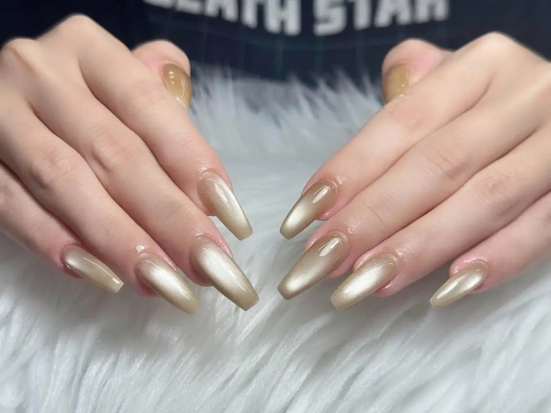 ネイル AURA NAIL 上前津のネイルデザイン