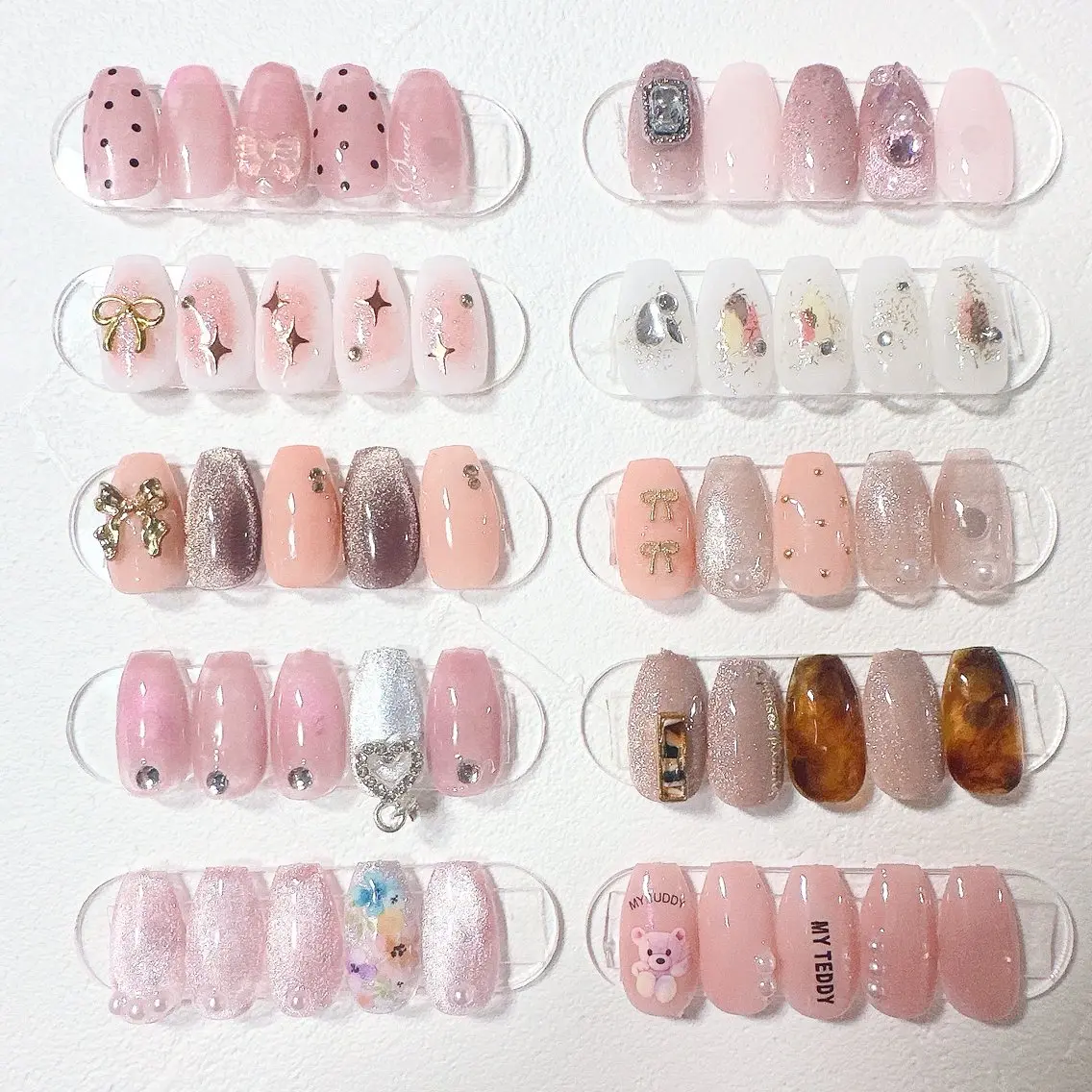 シンプル🌈定額デザインの写真