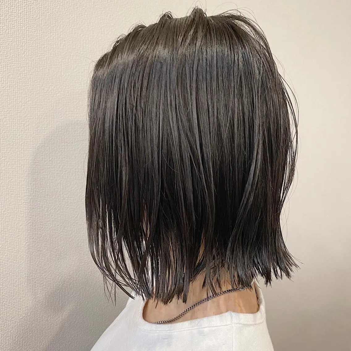 ミディアム 切りっぱなしボブ ボブ 山口 浩之のヘアスタイル