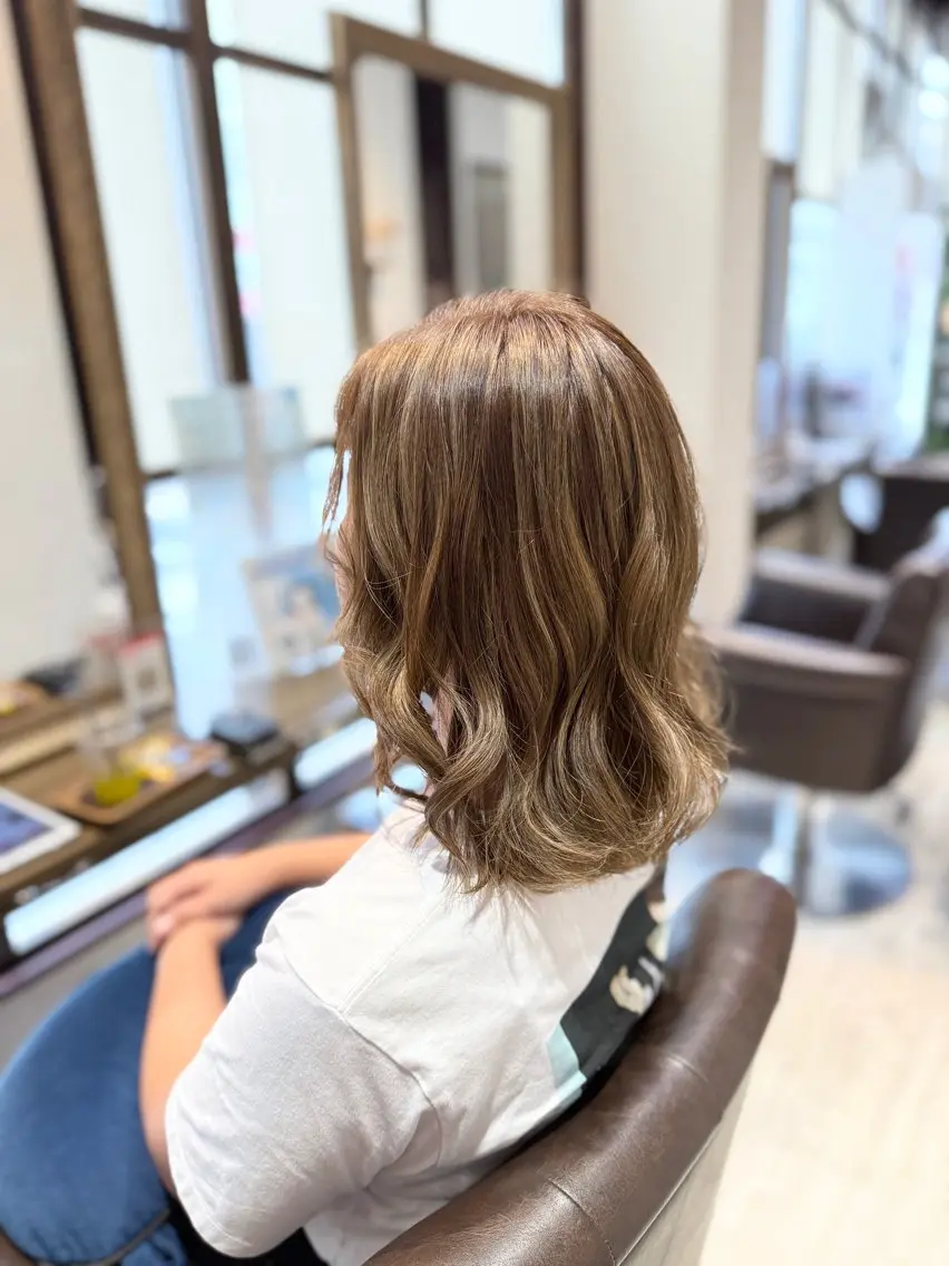 カラー ベージュカラー 透明感カラー ハイライトカラー カット ヘアカラー ハイトーン✨髪質改善 ✨スパ得意✨ミヤタのヘアスタイル