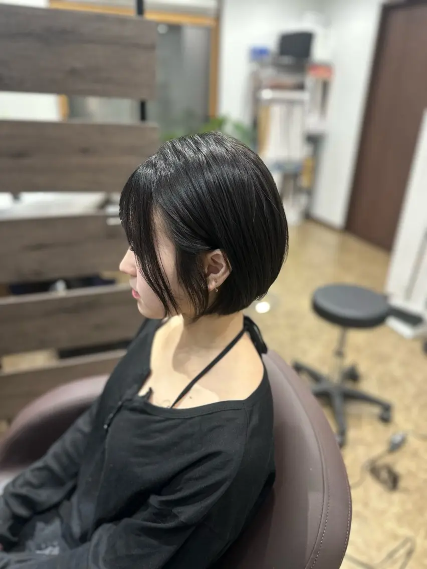 ショート ショートボブ ボブ ショートヘア TOMOMI /フロレゾンのヘアスタイル