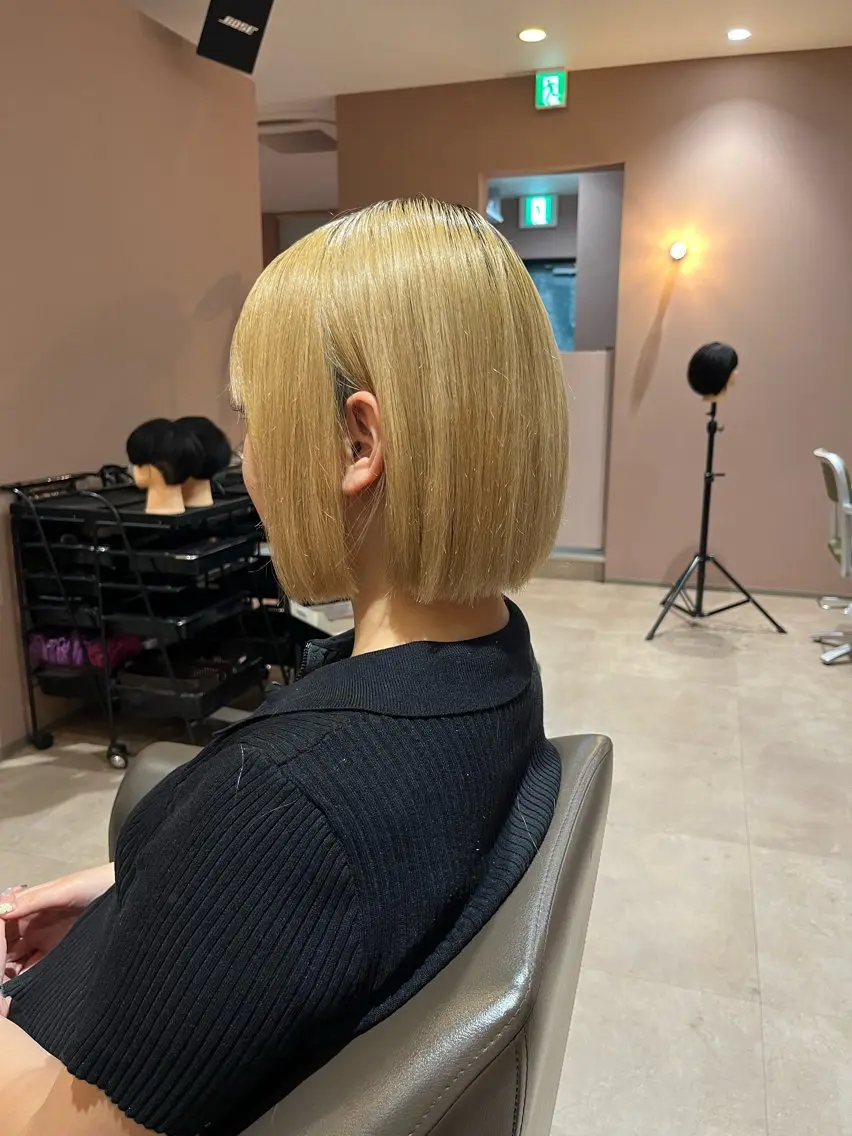 ショート ボブ カット 坂本 翔のヘアスタイル