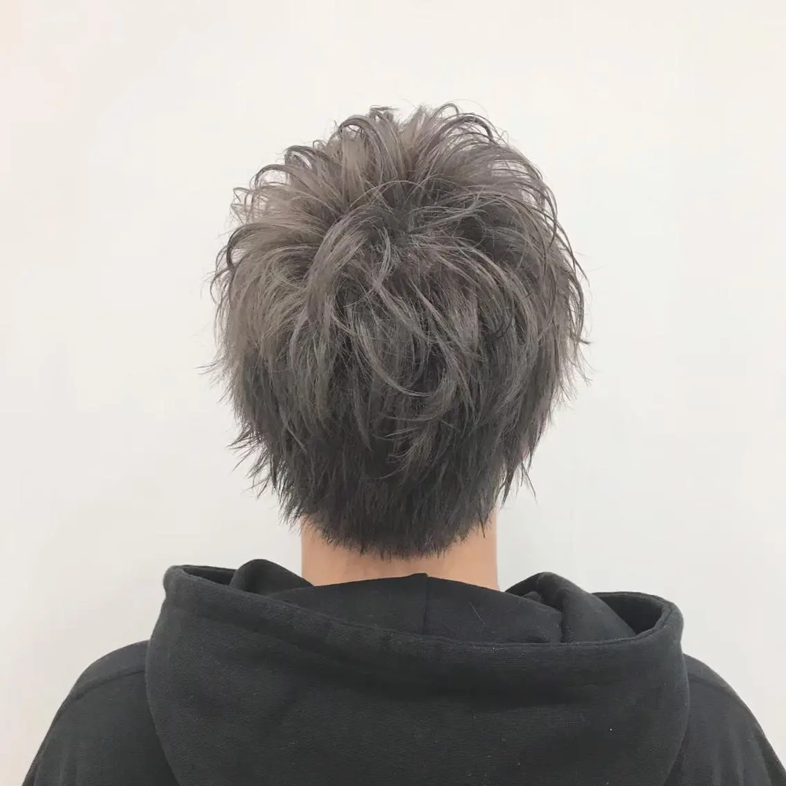 ショート カラー ヘアアレンジ メンズ メンズバレイヤージュ メンズブリーチ メンズハイライト メンズインナーカラー メンズ韓国風 カラー特化サロン梅田 Eir茶屋町/山下のヘアスタイル