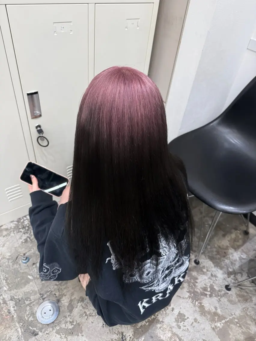 【ルーツカラー限定】1ブリーチ+デザインカラー🫟✨️の写真