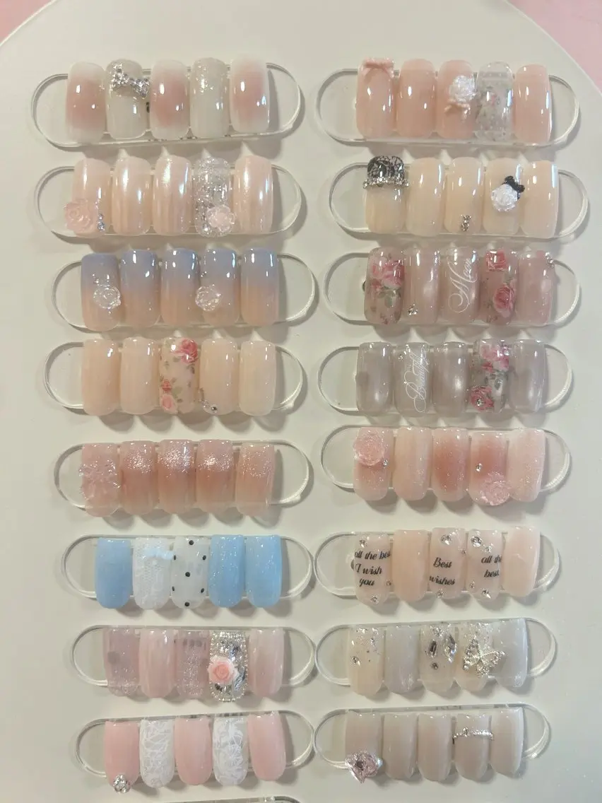 ネイル ハンドネイル EmaNail🎀 Haaruのネイルデザイン