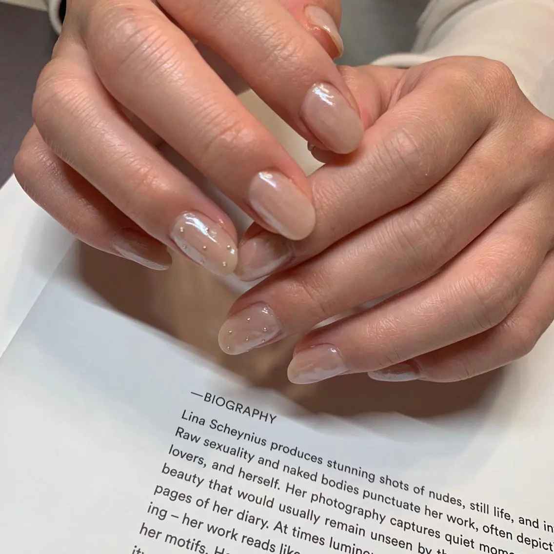 ネイル オーロラネイル ストーンネイル cocoro nail salonのネイルデザイン