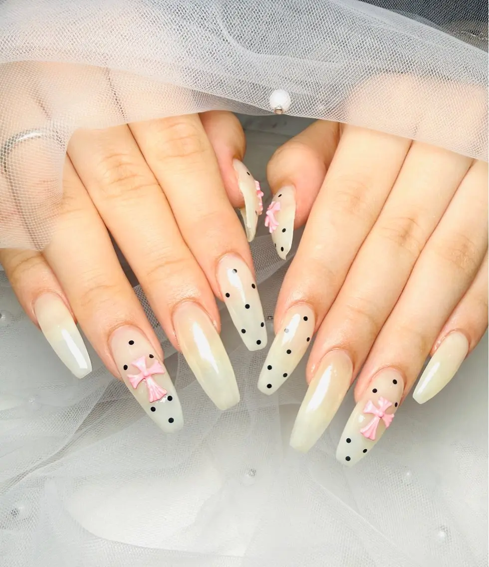 ネイル ドット ハンドネイル Reauty NailSalonのネイルデザイン