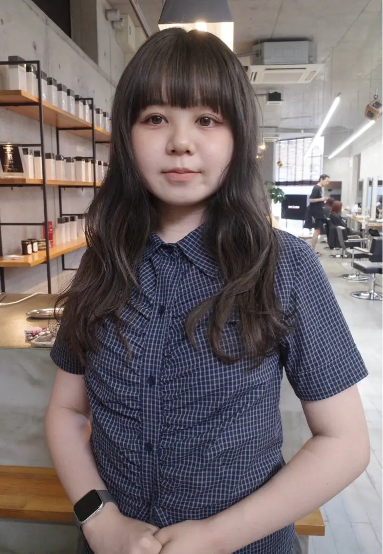 セミロング カット ヘアカラー 葉 /レイヤーカットのヘアスタイル